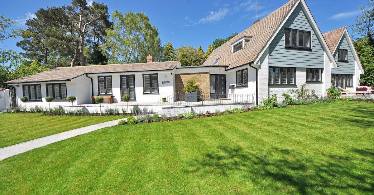 Factors to Consider When Choosing a Pitched Roofing Contractor