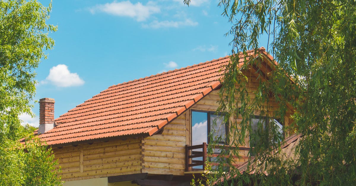 Hiring Professional Contractors for Flat Roof Repairs