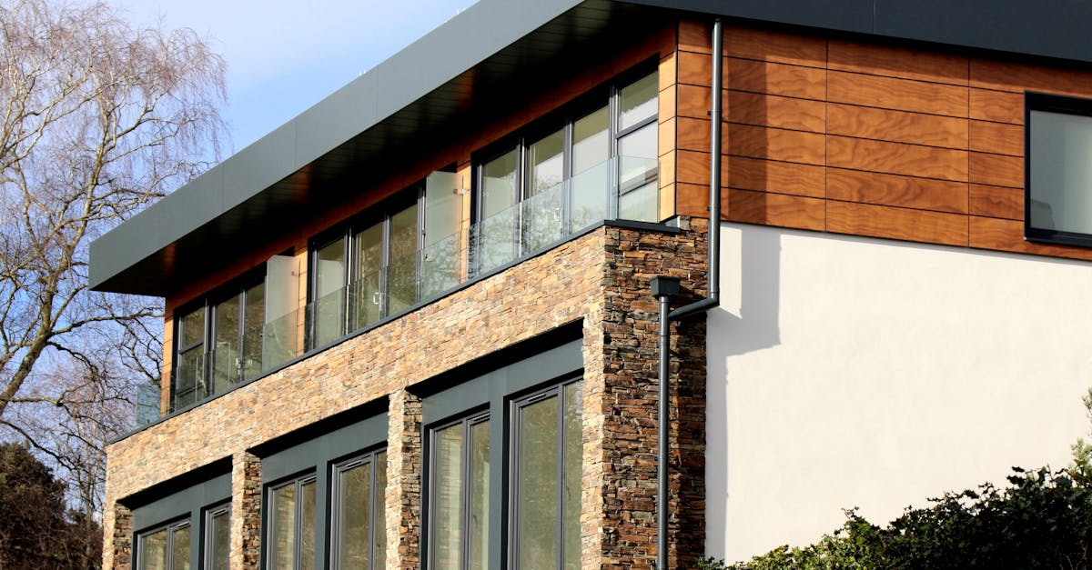 Weather Resistance of Wood Shingle Roofs in the UK